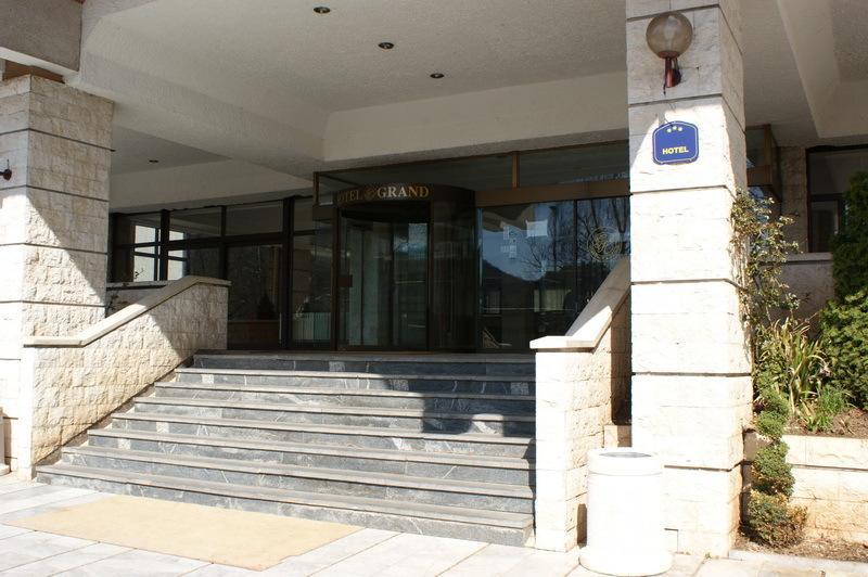 Hotel Grand Cetinje Exterior photo